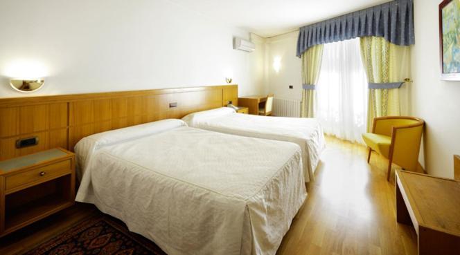 Hotel Florida Артейхо Номер фото